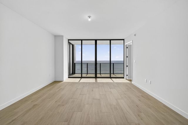 900 N Ocean Blvd 904, Pompano Beach, FL 33062
