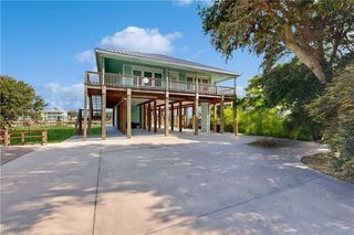 370, 374 Copano Ridge Road, Rockport, TX 78382