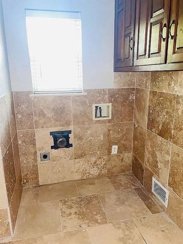 9406 Hunters Creek Drive, Dallas, TX 75243