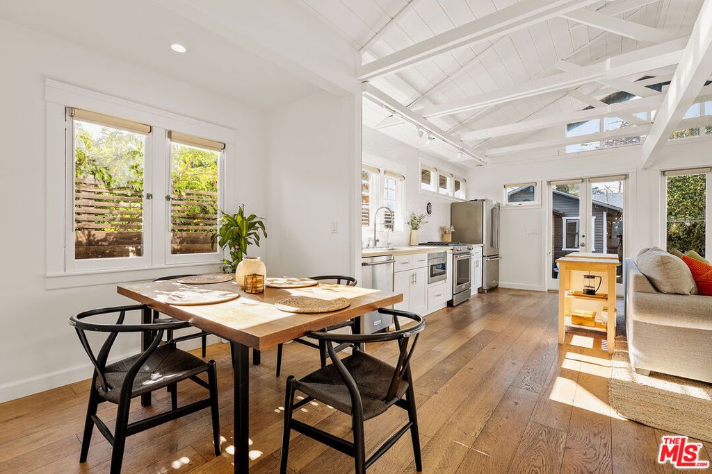 247 Windward Avenue, Venice, CA 90291 — photo 5