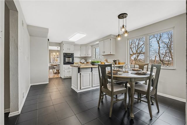 1253 Earlford Drive, Whitehall, PA 15227