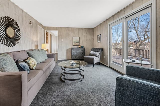 1253 Earlford Drive, Whitehall, PA 15227