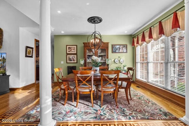 215 Grape Vineyard Way, Fisherville, KY 40023