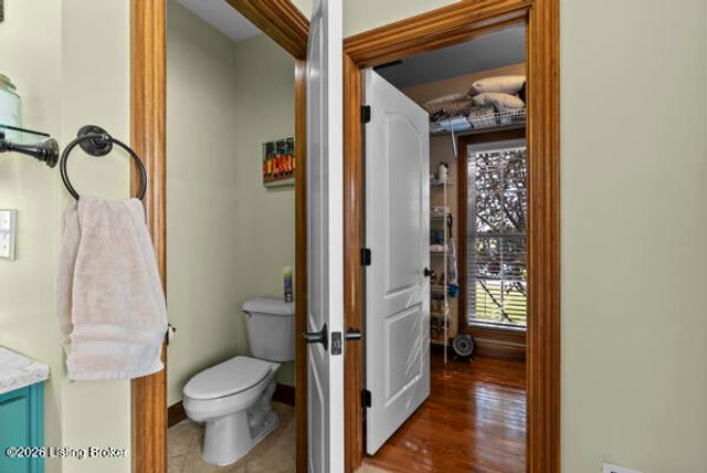 215 Grape Vineyard Way, Fisherville, KY 40023