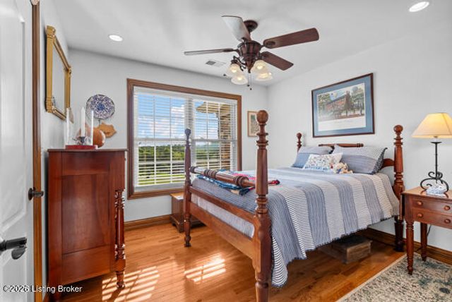 215 Grape Vineyard Way, Fisherville, KY 40023