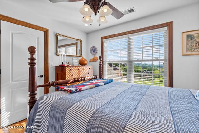 215 Grape Vineyard Way, Fisherville, KY 40023