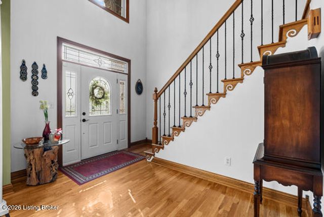 215 Grape Vineyard Way, Fisherville, KY 40023