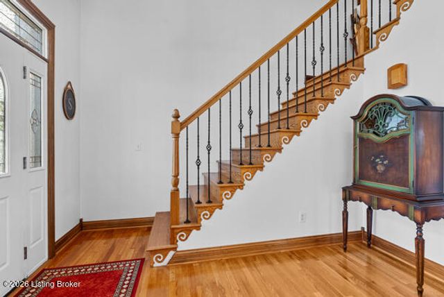 215 Grape Vineyard Way, Fisherville, KY 40023
