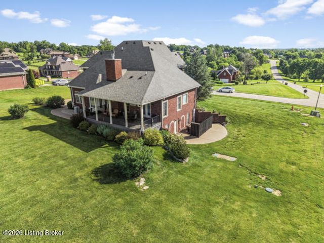 215 Grape Vineyard Way, Fisherville, KY 40023