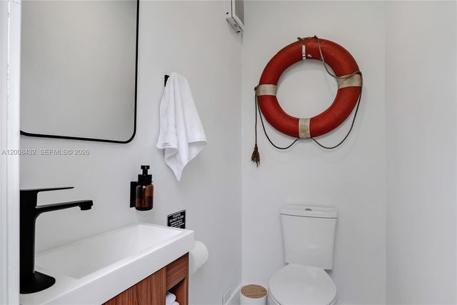 5715 SW 56th Ter 0, Miami, FL 33143