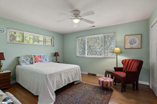 126 Shannon Lake Circle, Greenville, SC 29615