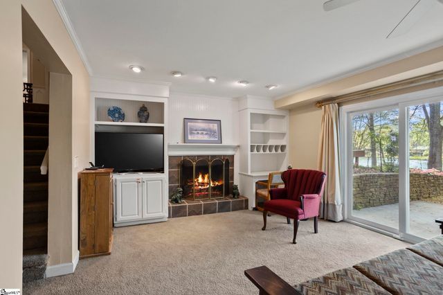 126 Shannon Lake Circle, Greenville, SC 29615