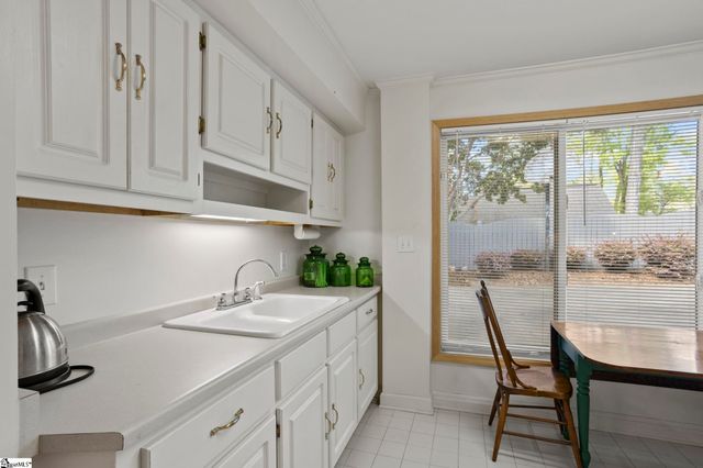 126 Shannon Lake Circle, Greenville, SC 29615