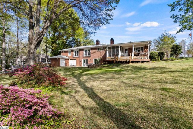 126 Shannon Lake Circle, Greenville, SC 29615