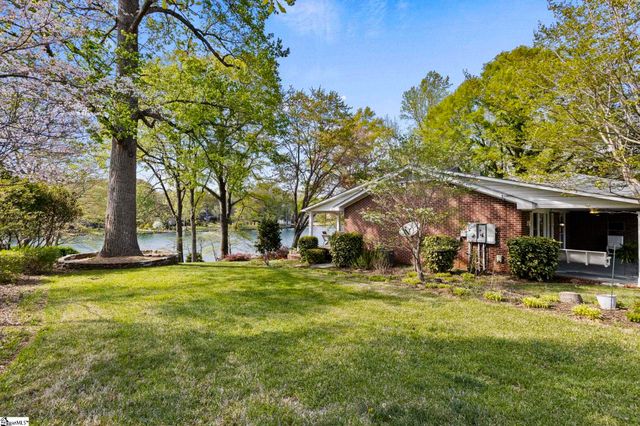 126 Shannon Lake Circle, Greenville, SC 29615