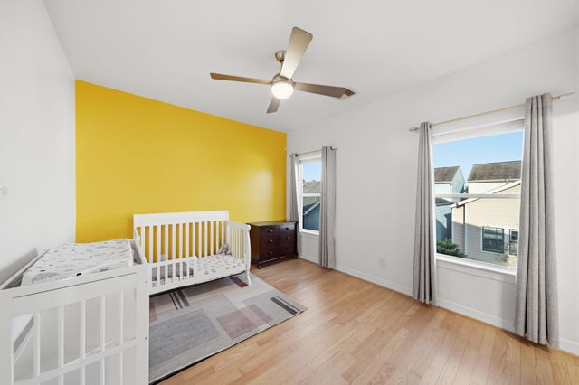 907 Lawrence Street, Houston, TX 77008