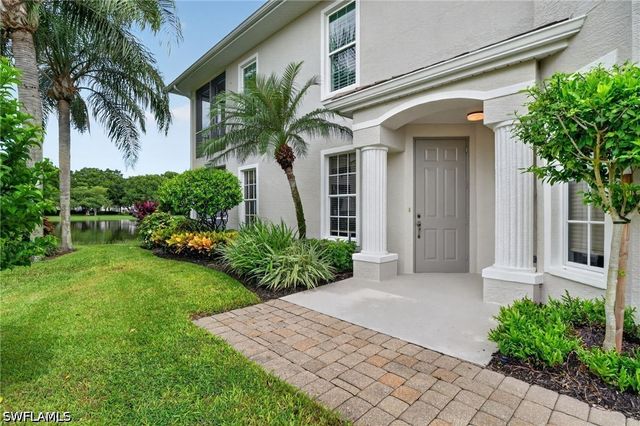 1867 Seville BLVD 411, Naples, FL 34109