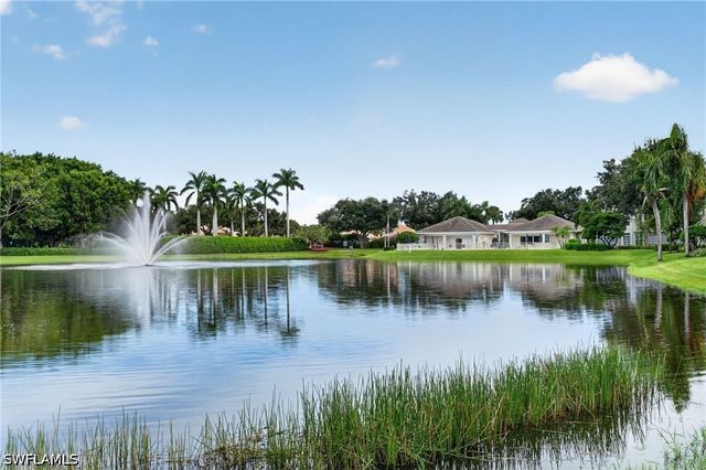 1867 Seville BLVD 411, Naples, FL 34109