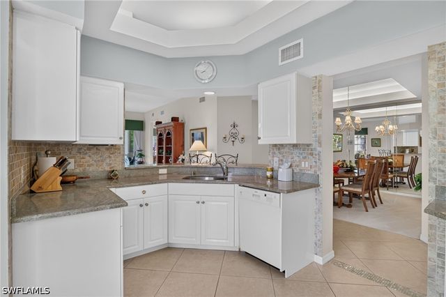 1867 Seville BLVD 411, Naples, FL 34109