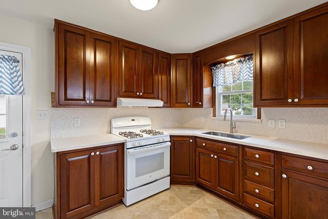 4414 SHARON DR, Wilmington, DE 19808