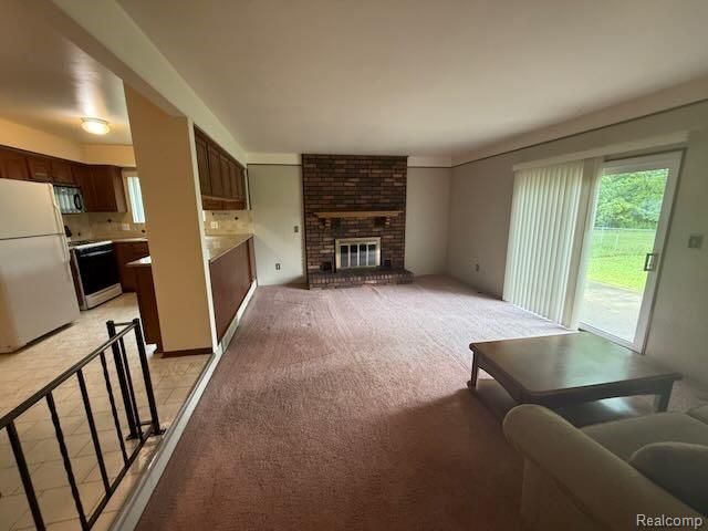 14322 Four Lakes Drive, Sterling Heights, MI 48313