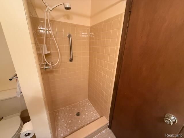 14322 Four Lakes Drive, Sterling Heights, MI 48313