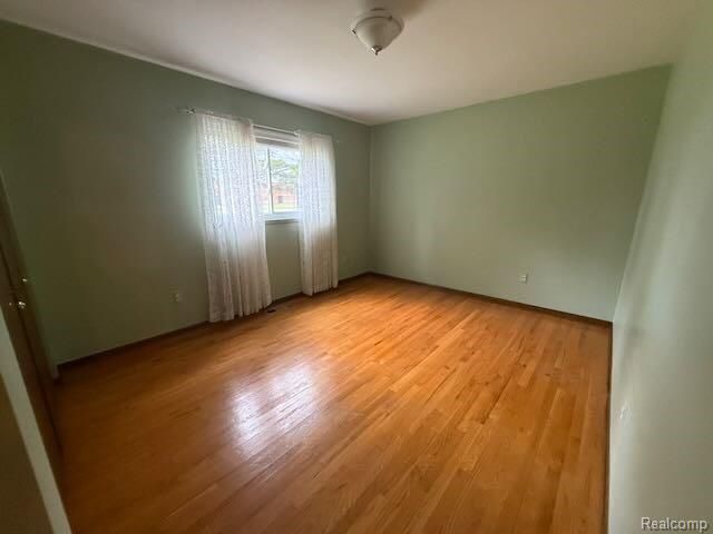 14322 Four Lakes Drive, Sterling Heights, MI 48313