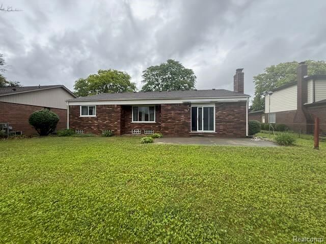 14322 Four Lakes Drive, Sterling Heights, MI 48313