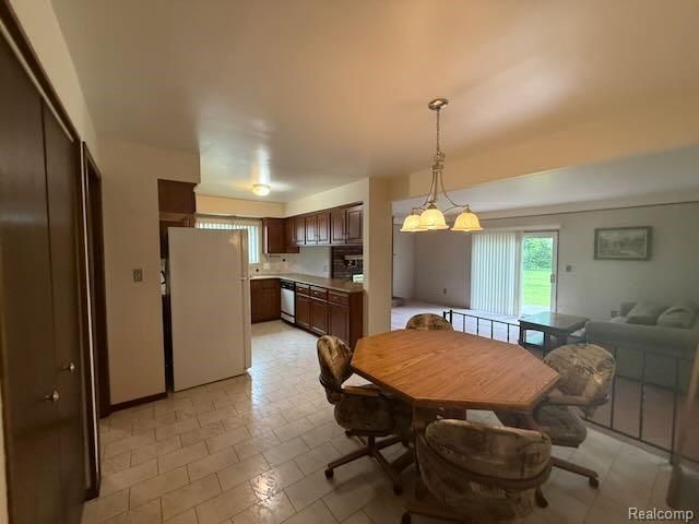 14322 Four Lakes Drive, Sterling Heights, MI 48313