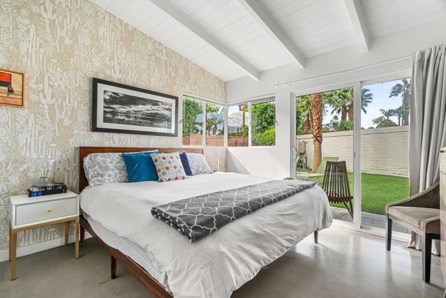 1655 Tamarisk Road, Palm Springs, CA 92262