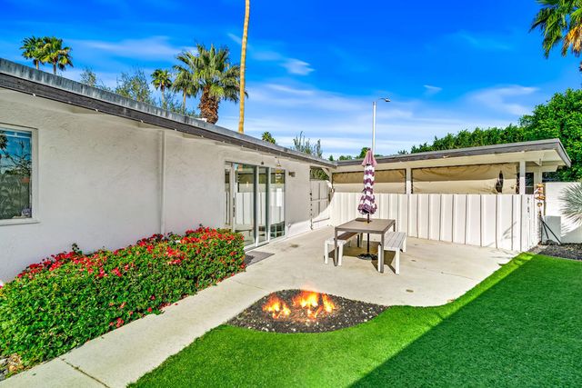 1655 Tamarisk Road, Palm Springs, CA 92262