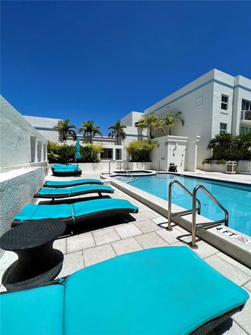 9172 Collins Ave 214, Surfside, FL 33154