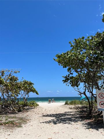 9172 Collins Ave 214, Surfside, FL 33154