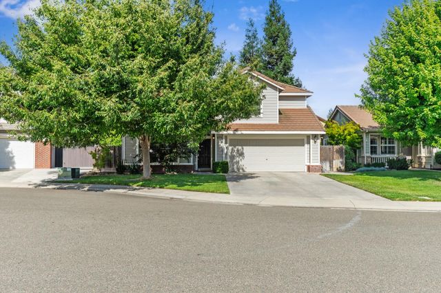5413 Flintridge Ct, Riverbank, CA 95367