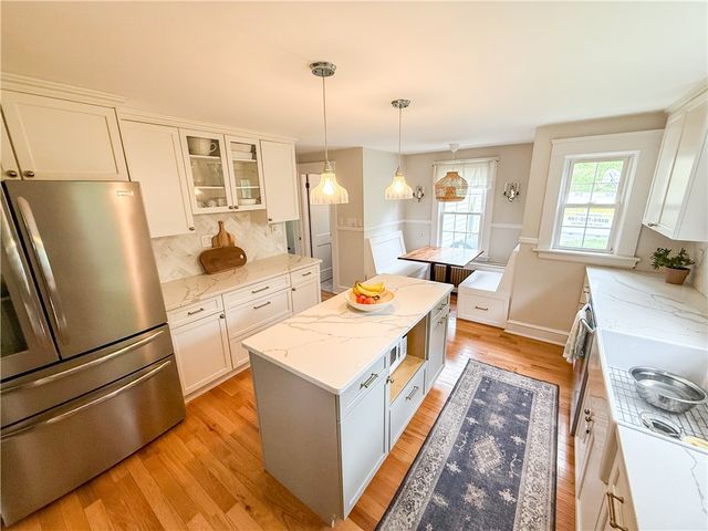 737 Danielson Pike, Scituate, RI 02857