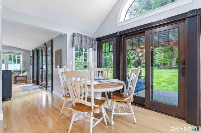 1 Webster Heights, Cromwell, CT 06416