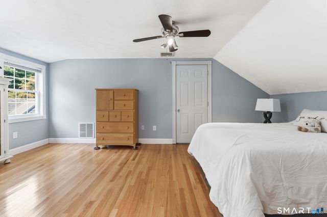 1 Webster Heights, Cromwell, CT 06416