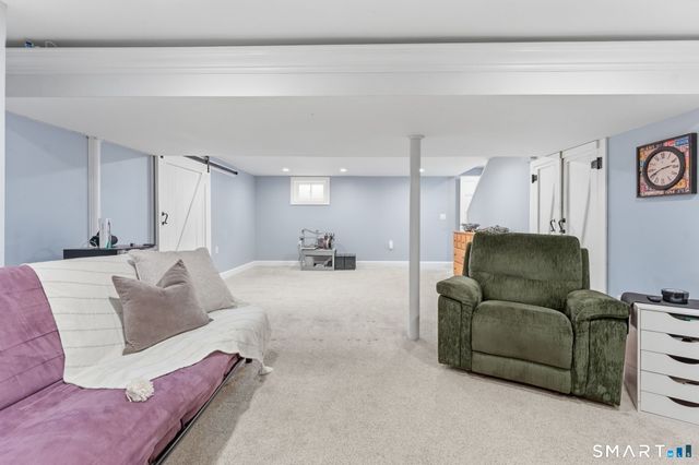 1 Webster Heights, Cromwell, CT 06416