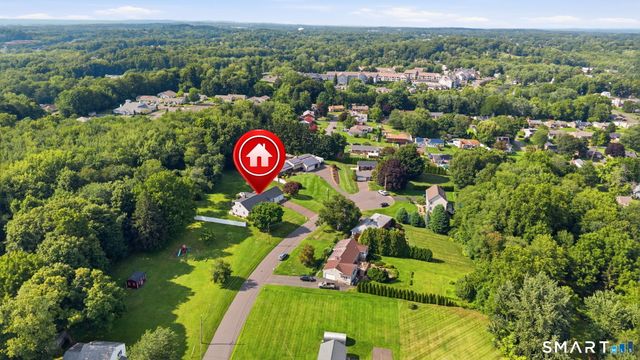 1 Webster Heights, Cromwell, CT 06416