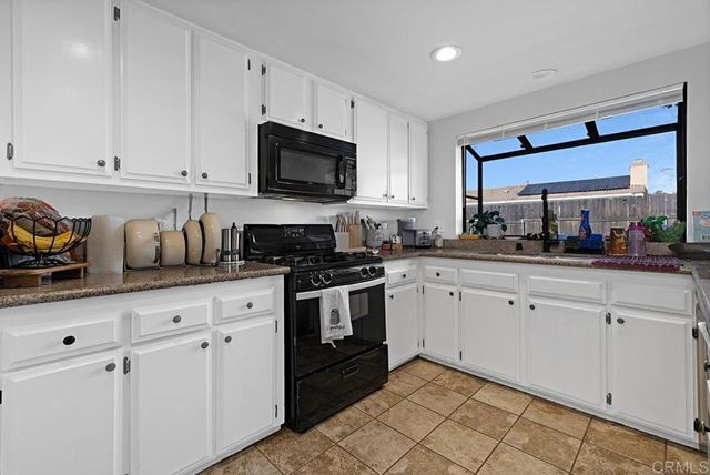 8523 Happy Way N, El Cajon, CA 92021