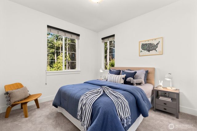 15419 58th Place W, Edmonds, WA 98026