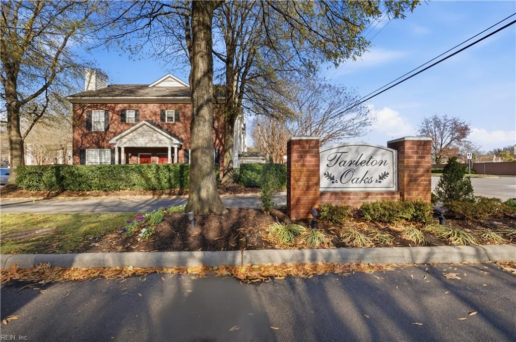 2128 Tarleton Oaks DR, Virginia Beach, VA 23464