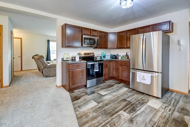 254 Log City Road, Amsterdam, NY 12010