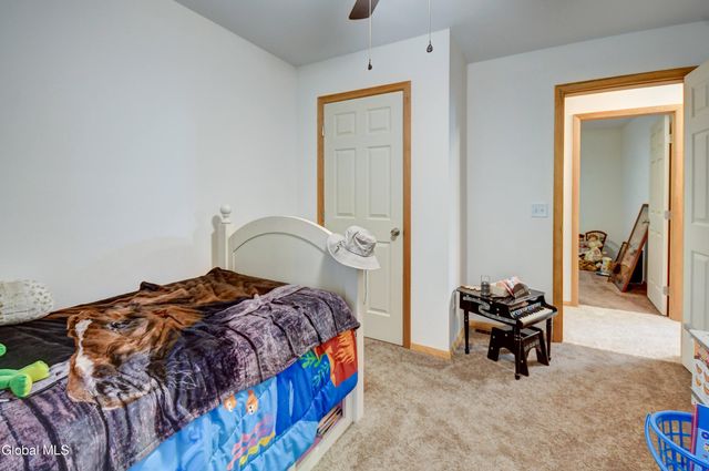 254 Log City Road, Amsterdam, NY 12010