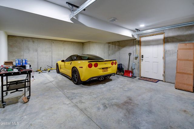 254 Log City Road, Amsterdam, NY 12010