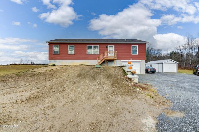 254 Log City Road, Amsterdam, NY 12010