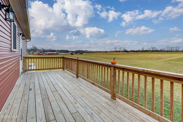 254 Log City Road, Amsterdam, NY 12010