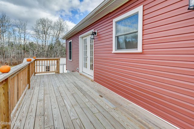 254 Log City Road, Amsterdam, NY 12010