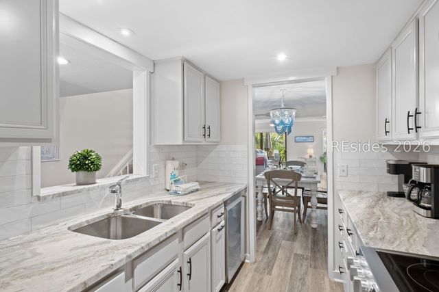 13 Sailmaster Common 13, Hilton Head Island, SC 29928