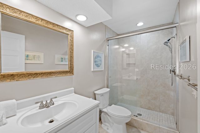 13 Sailmaster Common 13, Hilton Head Island, SC 29928